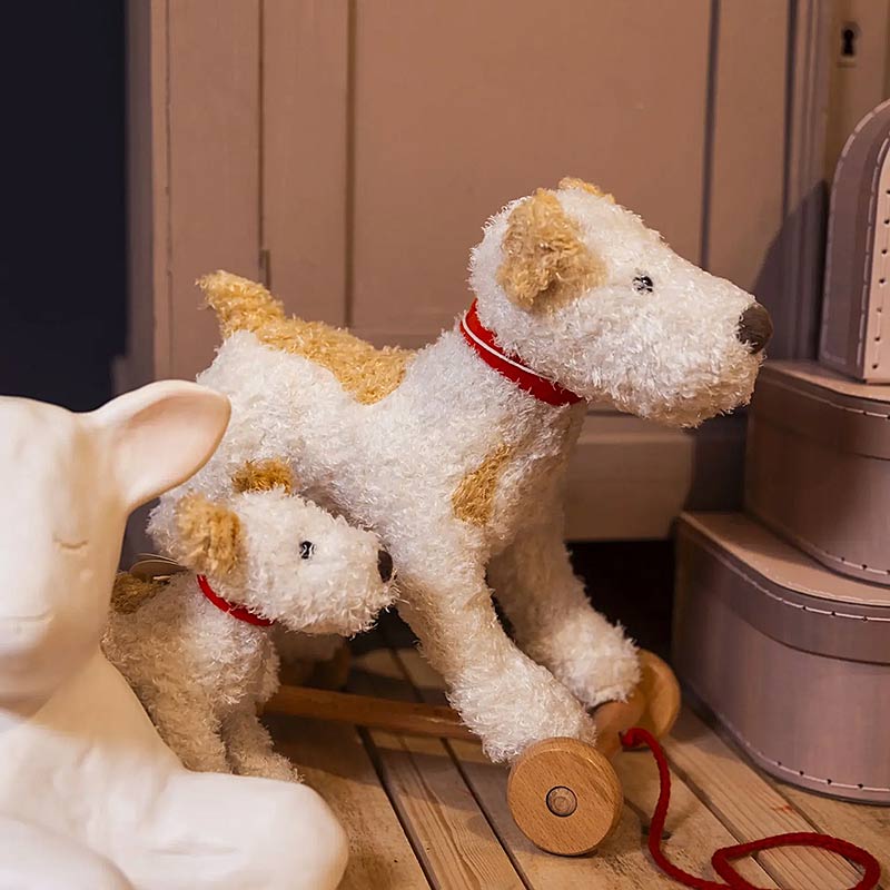 Eliot Dog Pull Along Soft Toy - Medium - THE BRISTOL ARTISAN