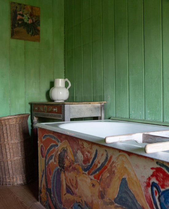 www.thebristolartisan.mom, Our roundup of Interior stylists, Hotels, shops and designers Instagram accounts that have caught our attention recently. THE BRISTOL ARTISAN