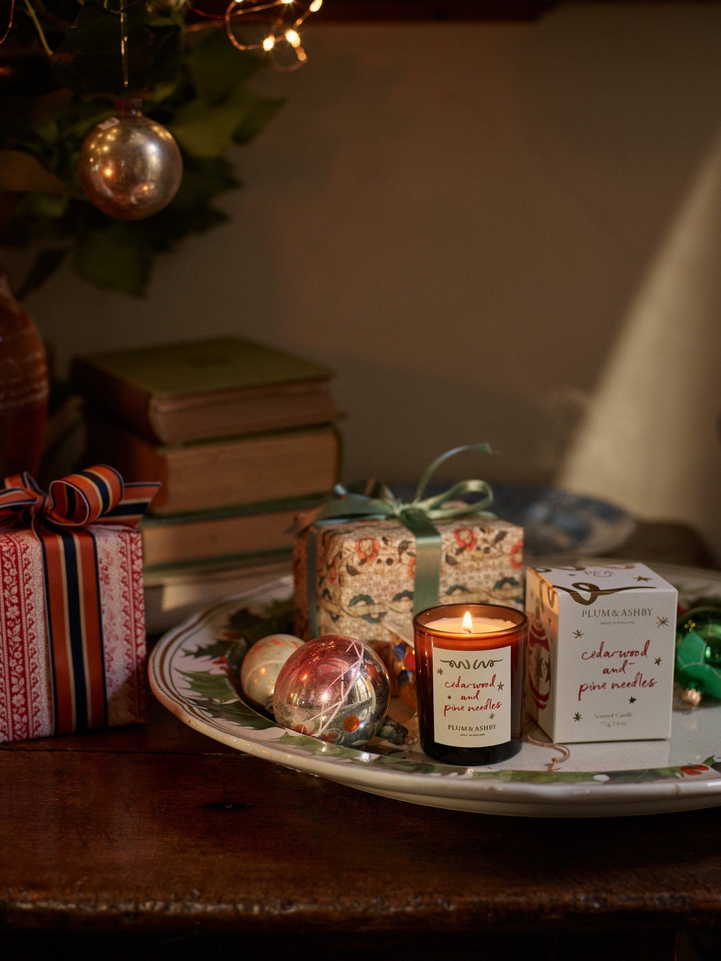 Cedarwood & Pine Needles Votive 75g
